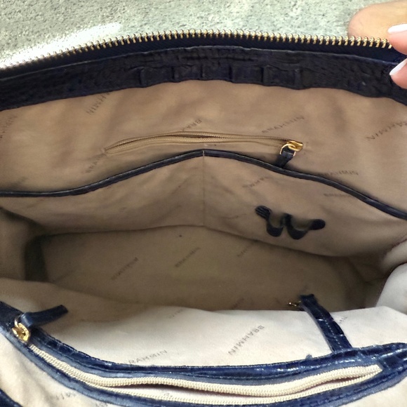 BRAHMIN Anywhere Tote - Picture 7 of 8